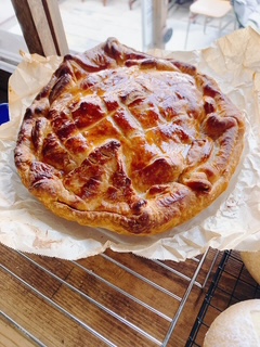 chiyamiパン
・安佐北区のLeaf+内で
自家製酵母のパンと焼き菓子を作ってます。
・パンと焼き菓子
「マアルTreeの春まつり」4月4日㈯