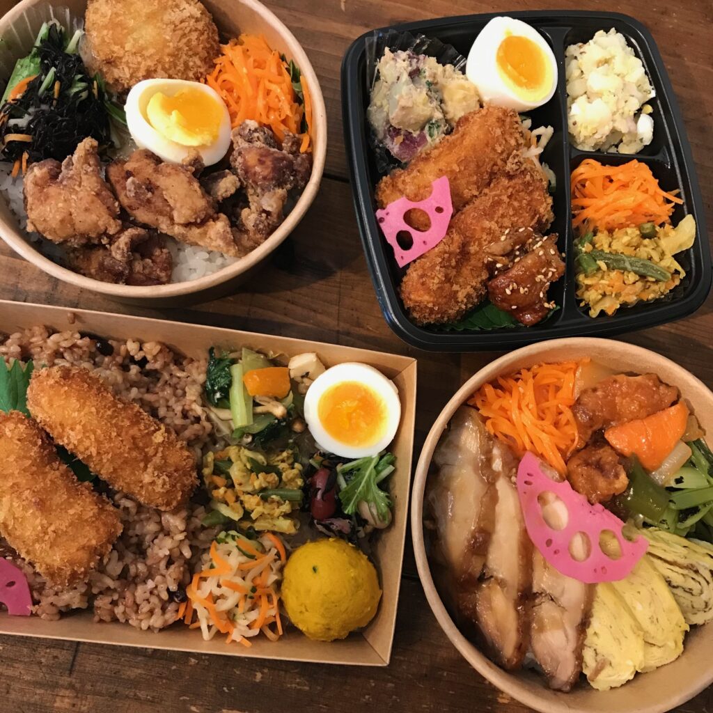 こめのはな
・発酵調味料を使った無添加の弁当屋です。
・弁当、おかずセット、自家製発酵調味料
「マアルTreeの春まつり」4月3日㈮